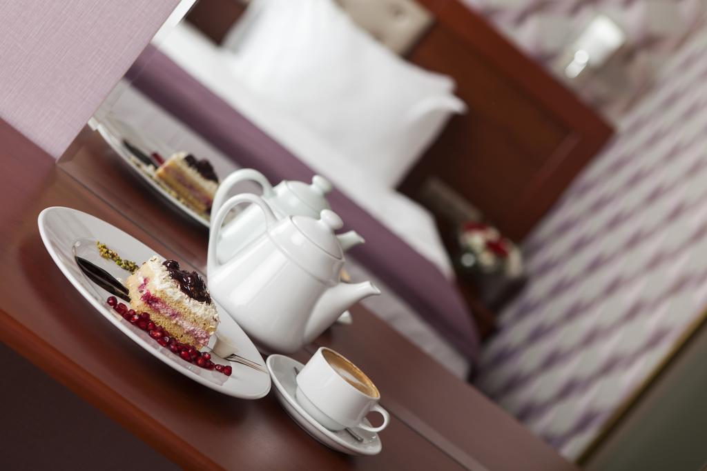 Alrazi Hotel Florya Istanbul Ngoại thất bức ảnh